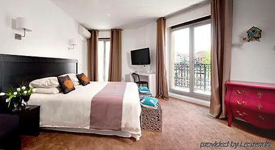 Hotel Colette Cannes Centre 4*,